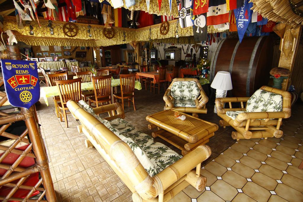 Pension Hibiscus Tahaa Uturoa Exterior photo
