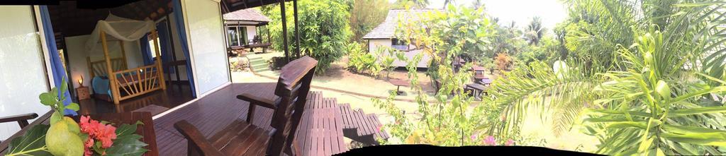Pension Hibiscus Tahaa Uturoa Exterior photo